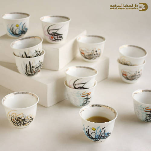 فنجان قهوة , خط عربي